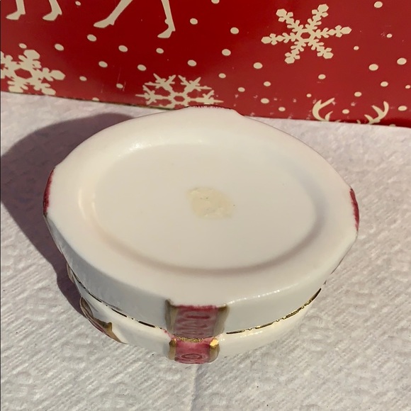 Porcelain Christmas Gift Ring Box - Picture 6 of 6